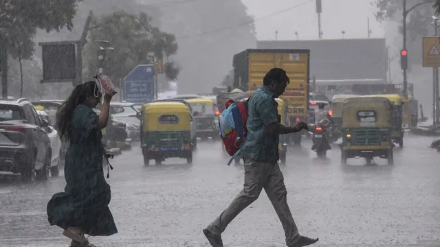 weather-news-punjab-haryana-likely-to-witness-heavy-rain-today-red-alert-for-madhya-pradesh-uttar-pradesh-rajasthan-check-forecast
